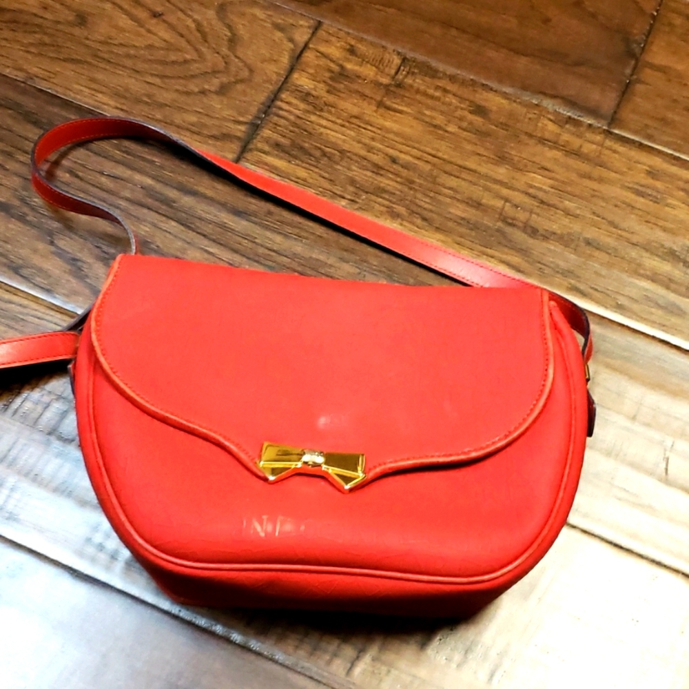 Nina Ricci bag